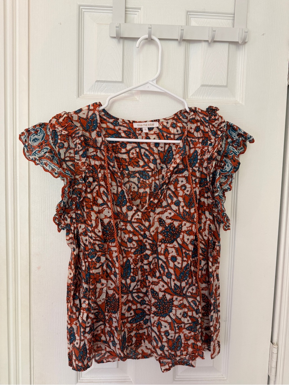 love the label - Ruffle Sleeve Blouse